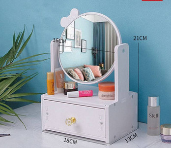 Lauaarvuti kosmeetikapeegel koos hoiukarbiga