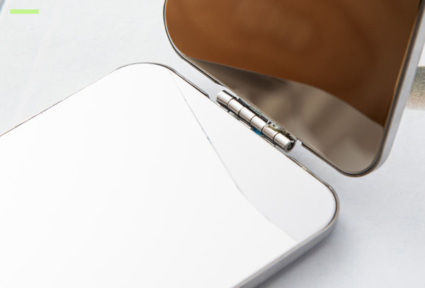 Naiste mini kokkuklapitav peegel