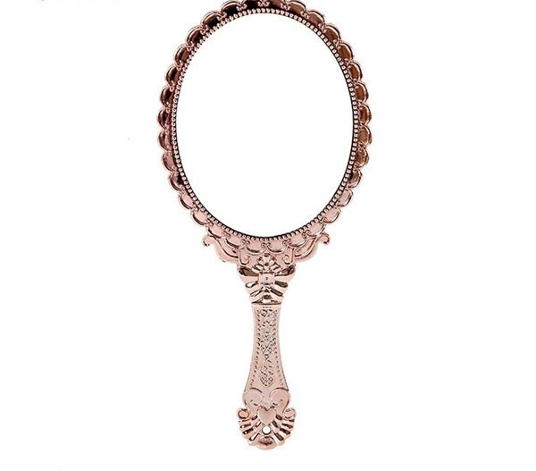 Rankinio veidrodžio retro modelis