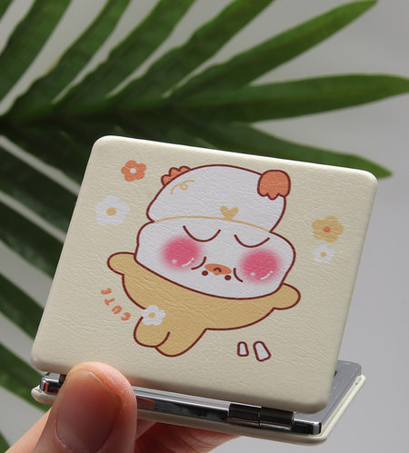 Väike kokkupandav peegel - kolm mudelit