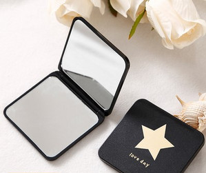 Φορητός μικρός καλλυντικός καθρέφτης