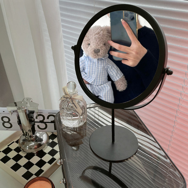 Καθρέφτης καλλυντικών με στρογγυλό σχήμα