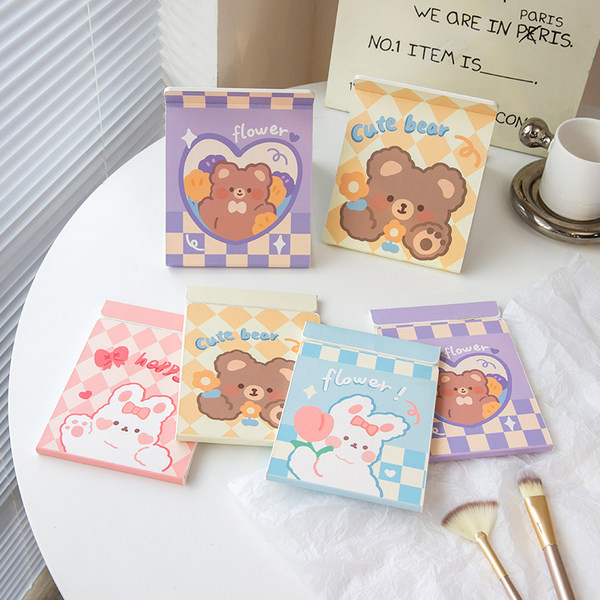 Kaasaskantav väike aplikatsiooniga peegel