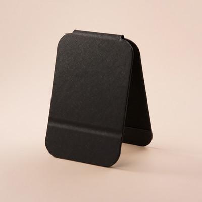 Kokkupandav kosmeetiline peegel koos aplikatsiooniga