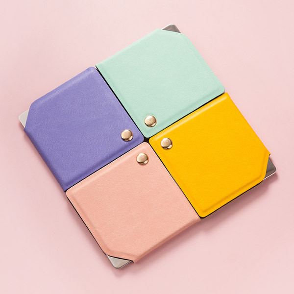 Kaasaskantav kandiline peegel