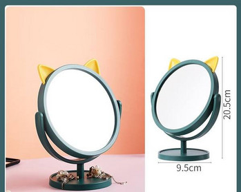 Козметично огледало с стойка и 3D елемент 