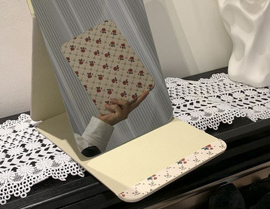 Kaasaskantav lauapeegel