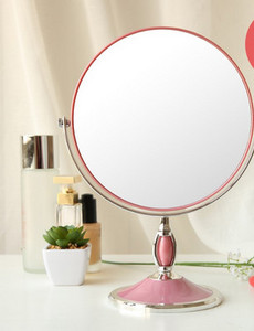 Naiste kahepoolne peegel