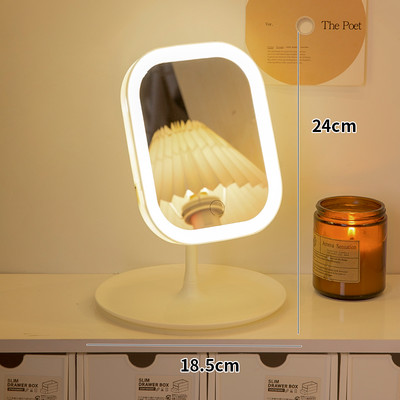 Pöörlev kosmeetiline peegel