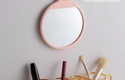 Naiste käepidemega peegel