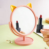 Dvostrano kozmetičko ogledalo s ušima