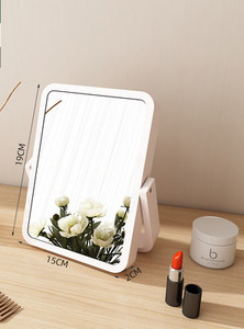 Moteriškas kasdienis sulankstomas veidrodis