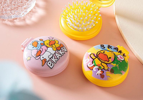 Dječje prijenosno ogledalo s aplikacijom