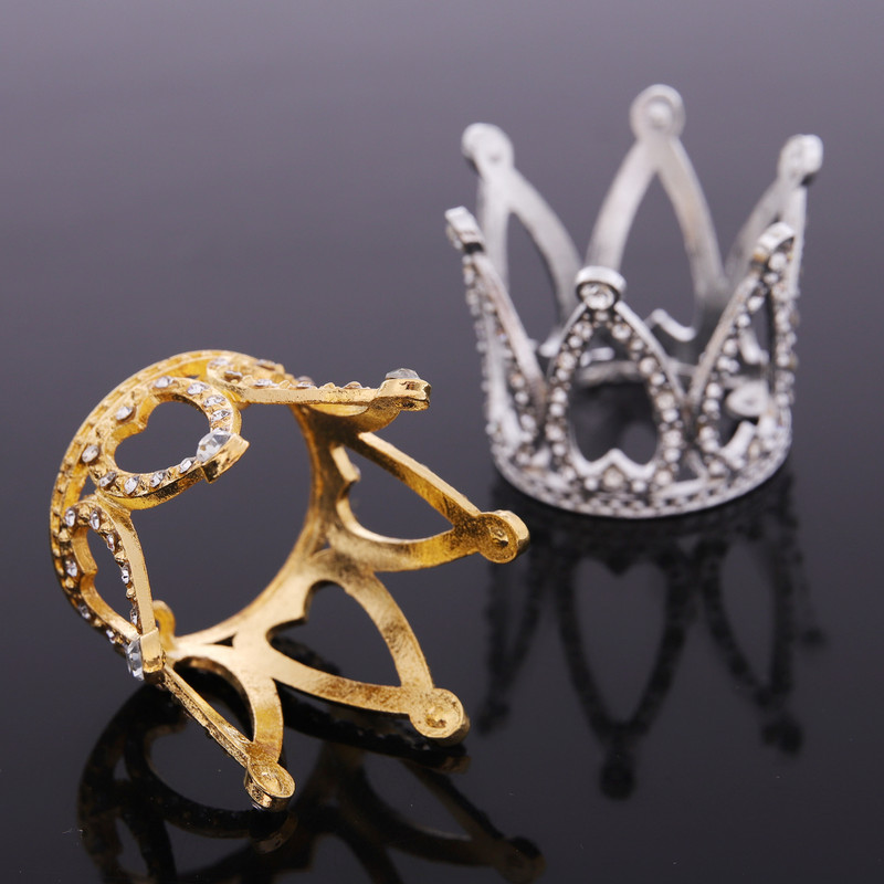 Mini gimtadienio vainikėlio papuošimas Kalnų krištoliniu akmeniu mažo persiko širdelės karūnėlės kepimo dekoravimas „pasidaryk pats“ torto gimtadienio karūnos papuošimas