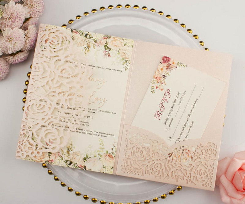 tasuta kohaletoimetamine 1X laserlõigatud kolmekordne valge roosikuldne lilleline taskuvolt Pulmakutsekaart Kutse RSVP Kohanda ümbrikut