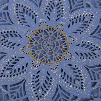 1 tk Laserlõigatud pulmakutsekaardid Luksuslikud Flora visiitkaardid Sünnipäeva õnnitluskaardid Kohandatud sisekujundusega peotarbed