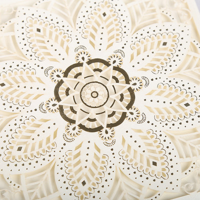 1 tk Laserlõigatud pulmakutsekaardid Luksuslikud Flora visiitkaardid Sünnipäeva õnnitluskaardid Kohandatud sisekujundusega peotarbed