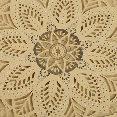 1 tk Laserlõigatud pulmakutsekaardid Luksuslikud Flora visiitkaardid Sünnipäeva õnnitluskaardid Kohandatud sisekujundusega peotarbed