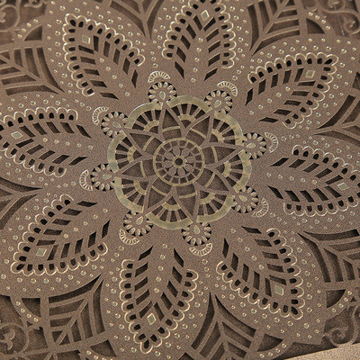 1 tk Laserlõigatud pulmakutsekaardid Luksuslikud Flora visiitkaardid Sünnipäeva õnnitluskaardid Kohandatud sisekujundusega peotarbed