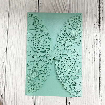 10 tk/pakk Läikivast pärlipaberist pulmakutsekaart Laserlõikelillega nikerdatud 3D liblikaga kutsed pulma sünnipäevapeoks