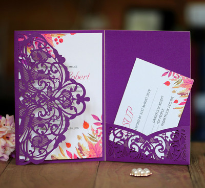 25 τμχ Προσκλητήρια γάμου κοπής με λέιζερ Προσκλητήρια με δαντέλα πολυτελείας Ευχετήρια κάρτα αρραβώνων γάμου για την Ημέρα των Ευχαριστιών