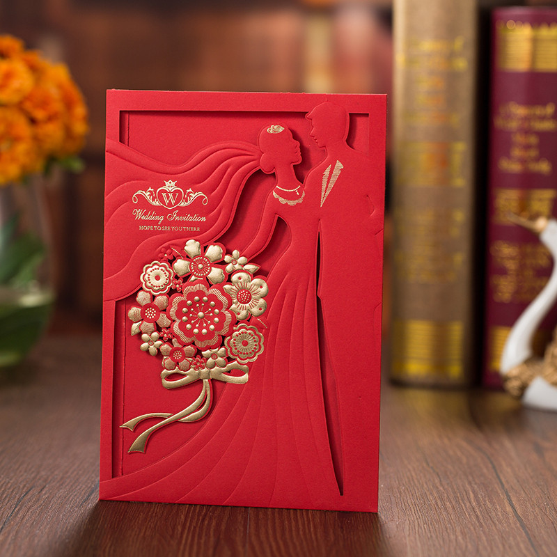 1 tk Punase kullaga laserlõigatud pulmakutsete kaart Elegantne ümbrikutega õnnitluskaart pulmapeo kaunistustega pruut ja peigmees