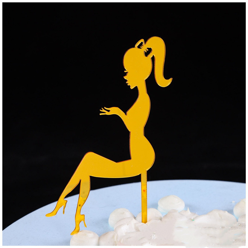 1tk/Kuldne tüdruku inimfiguur Tordi pealistükk Lipud Pulmad Palju õnne sünnipäevaks Tordikaunistused Tassikoogitops pulmakoogi tarvikud