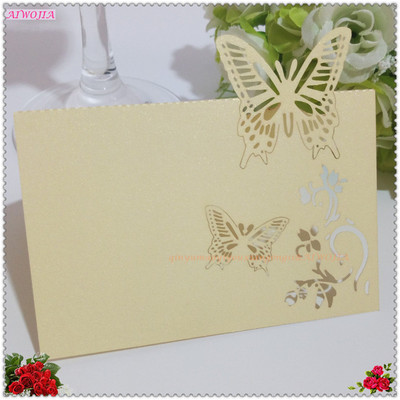 10/50/100tk 9*12cm Laua nimi Kohakaardid Pulmapidu Favor Decor Butterfly Laser Cut Design valge roosa 7Z SH075