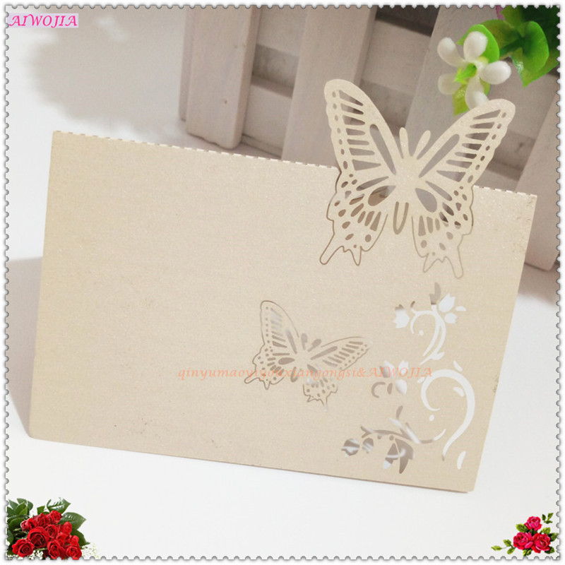 10/50/100tk 9*12cm Laua nimi Kohakaardid Pulmapidu Favor Decor Butterfly Laser Cut Design valge roosa 7Z SH075