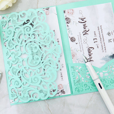 (10 τεμάχια/παρτίδα) Προσκλητήριο γάμου μαύρης τσέπης με κοπή με λέιζερ με ευχαριστήρια κάρτα Προσωπικό Τριπλό Προσκλητήριο Γενεθλίων XV IC136