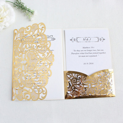 (10 τεμάχια/παρτίδα) Προσκλητήριο γάμου μαύρης τσέπης με κοπή με λέιζερ με ευχαριστήρια κάρτα Προσωπικό Τριπλό Προσκλητήριο Γενεθλίων XV IC136