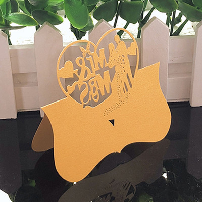 50 tk Nimi Kohakaart Härra ja proua peokaardid Kohandatud lauamärk Sünnipäev Pulm Sündmus Peobaari kaunistused Peokink