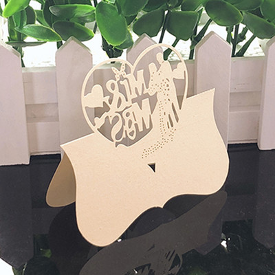 50 tk Nimi Kohakaart Härra ja proua peokaardid Kohandatud lauamärk Sünnipäev Pulm Sündmus Peobaari kaunistused Peokink