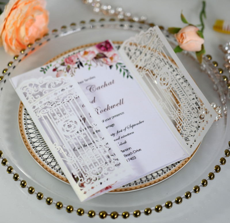 25 tk Laserlõigatud uksekujuline pulmakutsete kaart ümbrikuga Õnnitluskaardid Pulmade mariaž sünnipäevapeo teenete kaunistus