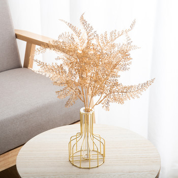 Τεχνητά φυτά Χρυσά ψεύτικα λουλούδια Πλαστικό γρασίδι Ρύθμιση γάμου Φύλλα Φθινοπωρινά είδη για πάρτι σπιτιού Χριστουγεννιάτικα στολίδια