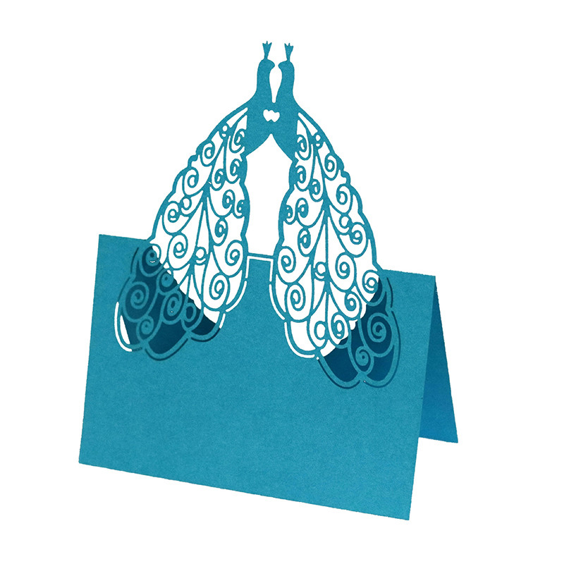 50 tk Mitmevärviline paabulinnumustriga tabeli nimi Külaliste kohakaardid Laserlõikega teenetekaunistus Pulmatarbed Istekaunistus