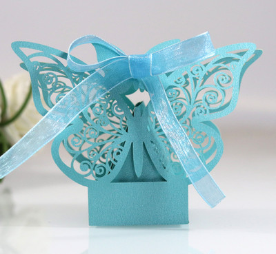 10 tk Laserlõigatud õõnes šokolaadikommikarp kullast liblikaga pakkekarbid paeltega hulgimüük Pulmapeo teenete pakkimine