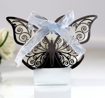 10 tk Laserlõigatud õõnes šokolaadikommikarp kullast liblikaga pakkekarbid paeltega hulgimüük Pulmapeo teenete pakkimine