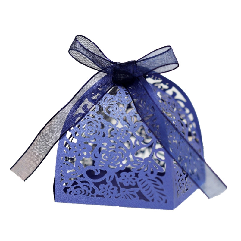 50 tk Punase kullaga roosa roosi pulmakommikarp laseriga lõigatud õõnsad sõbrapäeva kinkekarbid pakend hulgimüük beebipeo teenete jaoks