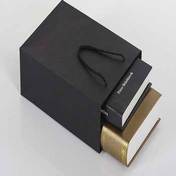 Черна висококачествена обикновена хартиена торбичка за подаръци Крафт хартиени торби Кутия за бонбони Сватба Коледа Рожден Ден Опаковка за подаръци Чанти за многократна употреба
