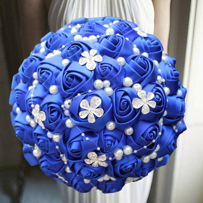 Kollased kuningsinised pulmakimbud kristallist pruudikimpudega pruutneitsi kunstsatiinroosid pruutlilled