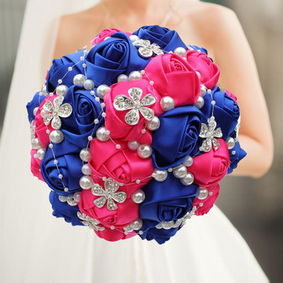 Kollased kuningsinised pulmakimbud kristallist pruudikimpudega pruutneitsi kunstsatiinroosid pruutlilled