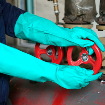 Προστατευτικά γάντια καθαρισμού νιτριλίου Ανθεκτικά σε χημικά γάντια αδιάβροχα επαναχρησιμοποιήσιμα καουτσούκ νιτριλίου οικιακά γάντια βιομηχανικής χρήσης H9F
