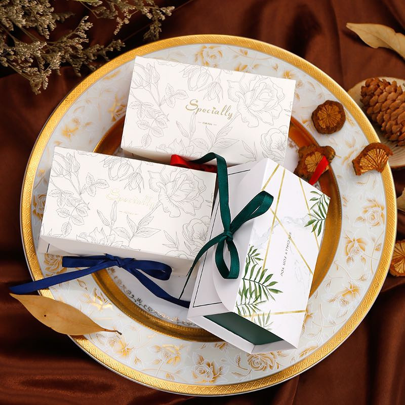 StoBag 20tk Roheline/Punane/Sinine kinkekarbis Sünnipäevapeo Pulmad Baby Shower Pakett Šokolaadiküpsised Koogi kaunistus paelaga