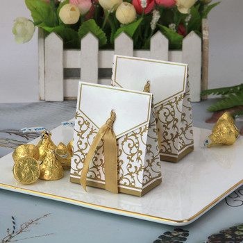 100 τμχ/παρτίδα Νέο προϊόν Κουτί δώρου γάμου ευρωπαϊκού στυλ Χρυσό ασημί κυματιστό μοτίβο κουτί ζαχαροπλαστικής με κορδέλα Προμήθειες για πάρτι για δώρο