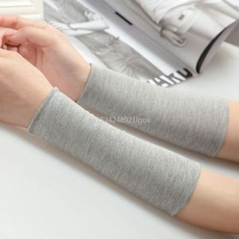 Vasarinės vyriškos ir moteriškos apyrankės, padengiančios tatuiruotes randus Madingos rankovės, sportinės, prakaitą nuvalančios grynos medvilnės plonos riešų rankovės
