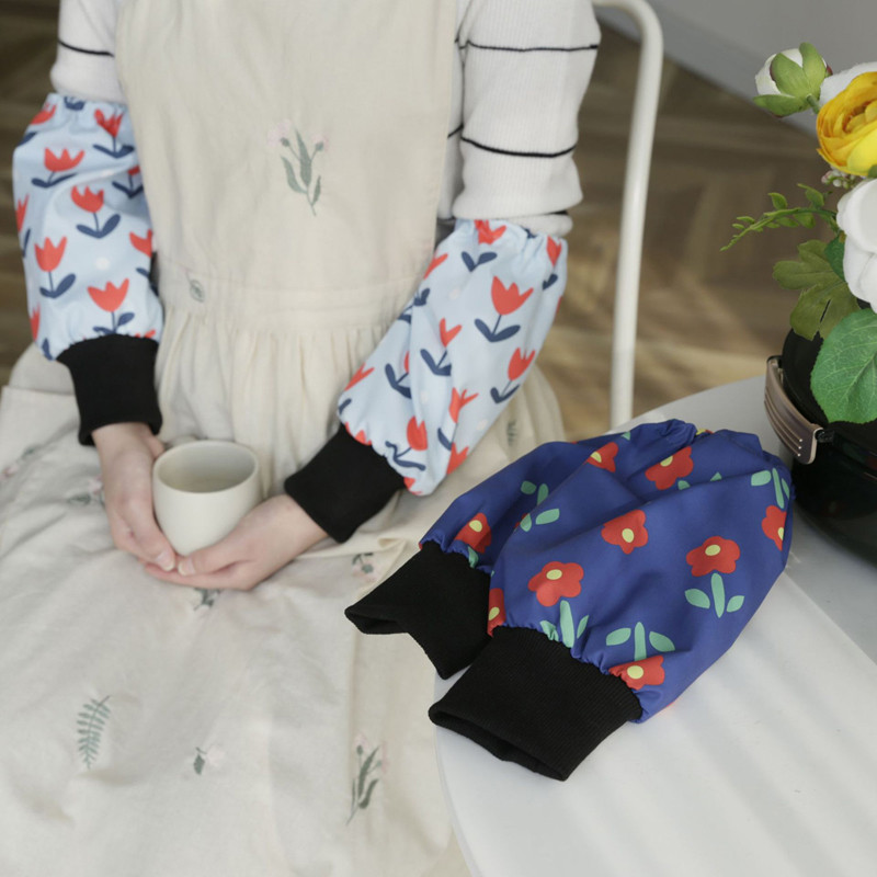 Armsad trükitud käevarrukad kate Vastupidav veekindel käekaitse aiatööde puhastamiseks maalimiseks lugemiseks koerte hooldamiseks