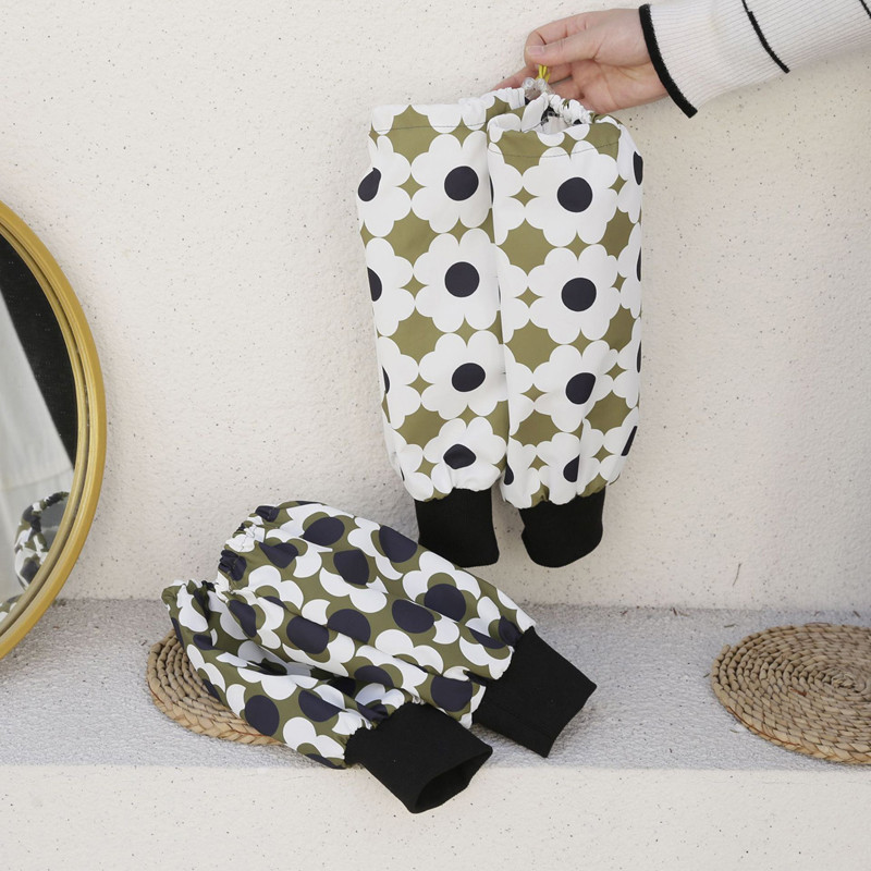 Armsad trükitud käevarrukad kate Vastupidav veekindel käekaitse aiatööde puhastamiseks maalimiseks lugemiseks koerte hooldamiseks