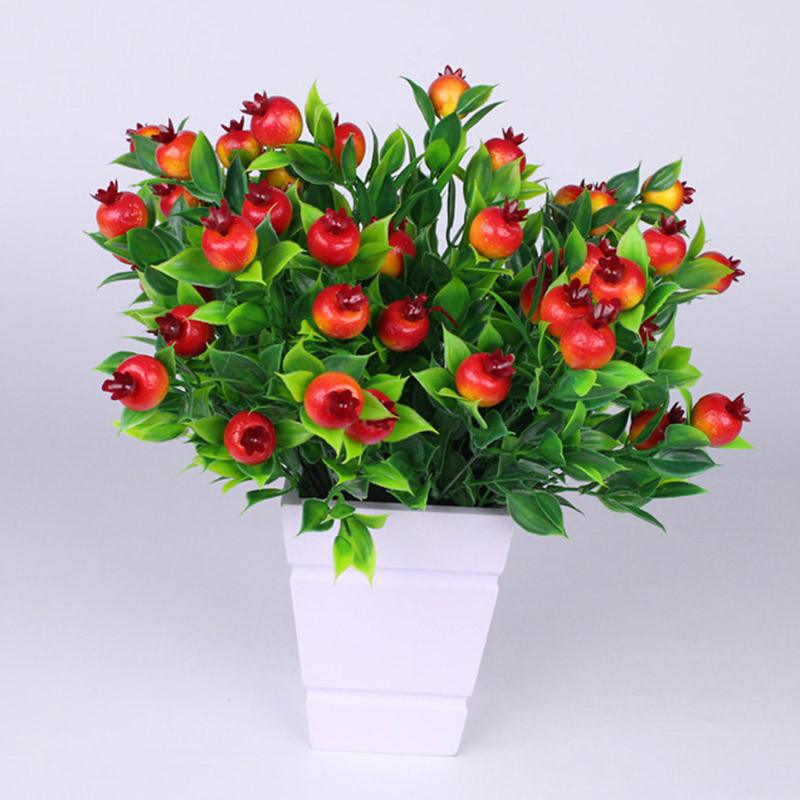 1 hunnik erinevaid jõulutaimi, puuviljavaht, marja, kunstlillekimp, taimetuba, kodu, pulm, peokaunistus,