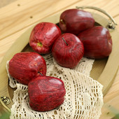 Τεχνητό κόκκινο μήλο με προσομοίωση μοντέλου βαρύτητας Διακοσμητικά παραθύρου φρούτων Φωτογραφικά στηρίγματα για το σπίτι Διακόσμηση γάμου